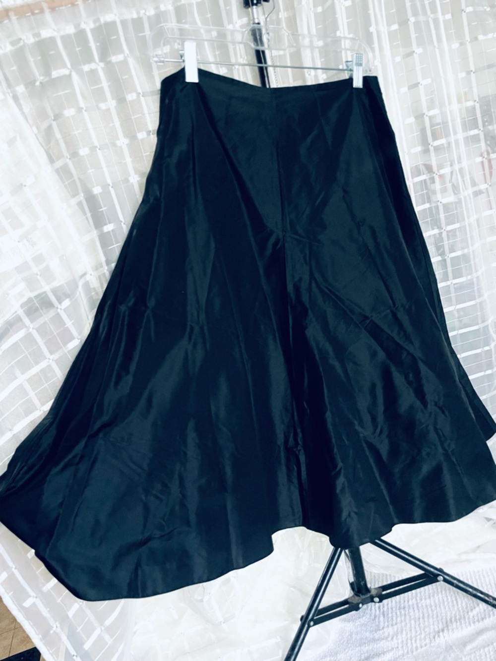 Morgane Le Fay Black taffeta long skirt